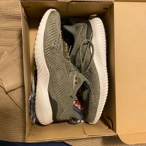 Adidas Men’s Alphabounce